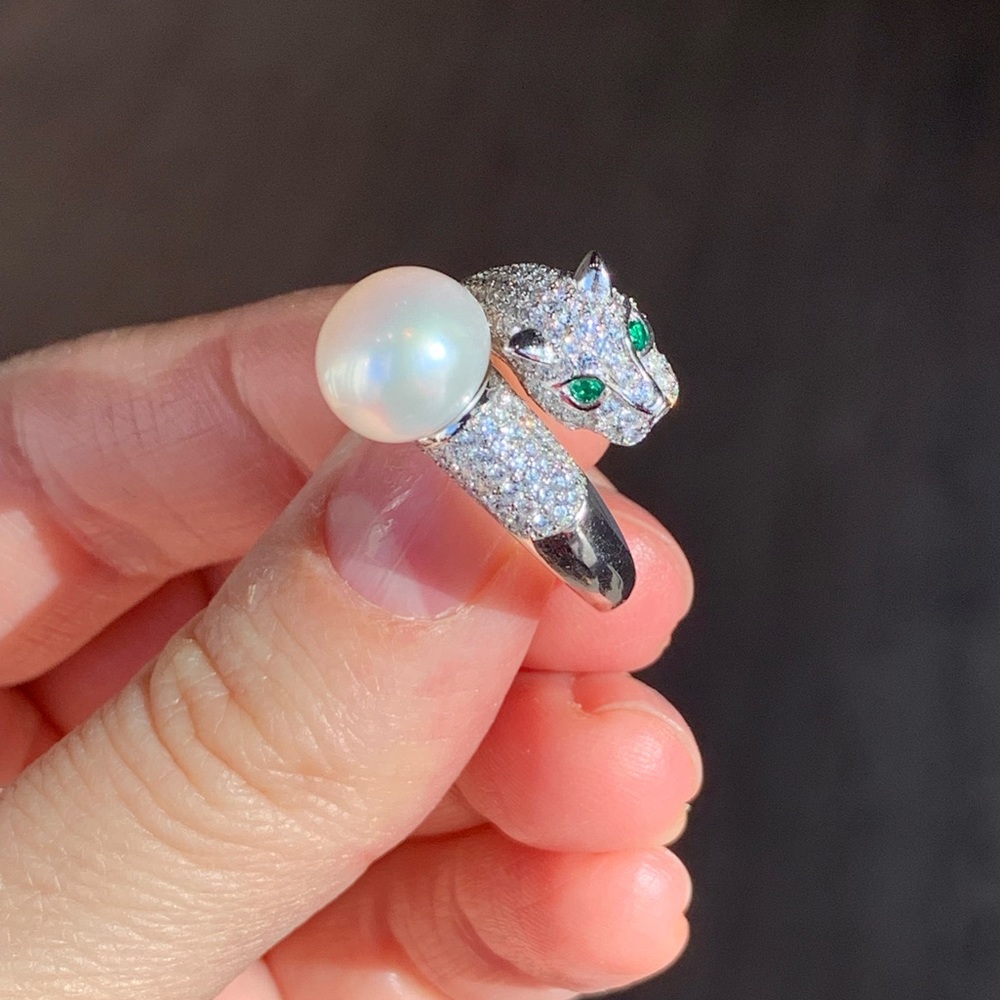 Freshwater Pearl Panther Ring